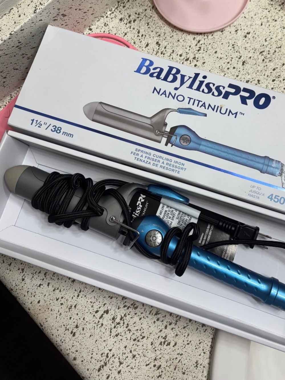 Brand new BabylissPro curling iron